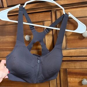 Lululemon Front-Zip Sports Bra - Black